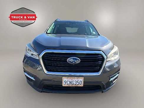 Used 2019 Subaru Ascent Touring w/ Popular Package #3 AWD/4WD image 4