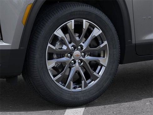 New 2026 Chevrolet Traverse LT w/ Sun and Wheel Package image 9