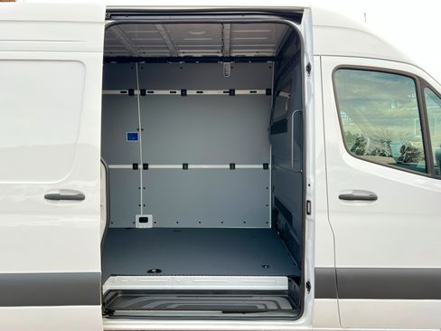 New 2026 Mercedes-Benz Sprinter 2500 image 14