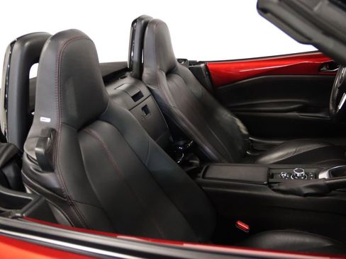 Used 2016 MAZDA MX-5 Miata Grand Touring RWD image 13