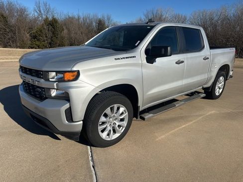 Used 2021 Chevrolet Silverado 1500 Custom w/ LPO, Dark Essentials Package image 1