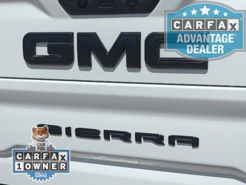 Used 2025 GMC Sierra 2500 AT4X image 37