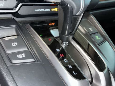 Used 2020 Honda CR-V Touring image 41