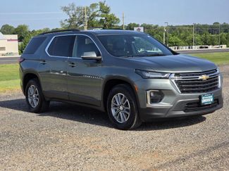 Used 2022 Chevrolet Traverse LT w/ LPO, Floor Liner Package FWD video 1