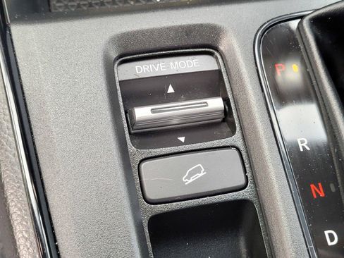 Used 2025 Honda CR-V Sport-L image 15