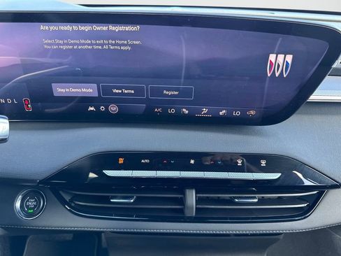 New 2026 Buick Enclave Sport Touring w/ Power Package image 32