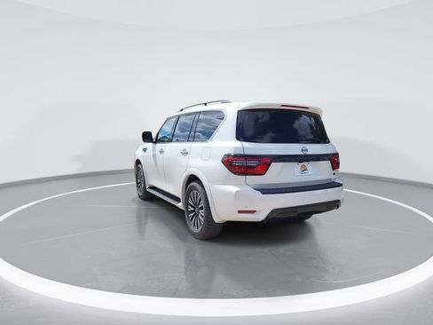 Used 2024 Nissan Armada SL w/ Midnight Edition Package image 7