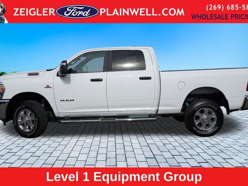 Used 2024 RAM 2500 Big Horn w/ Off Road Package AWD/4WD image 2