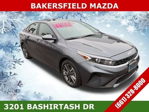 Used 2023 Kia Forte LXS image 7