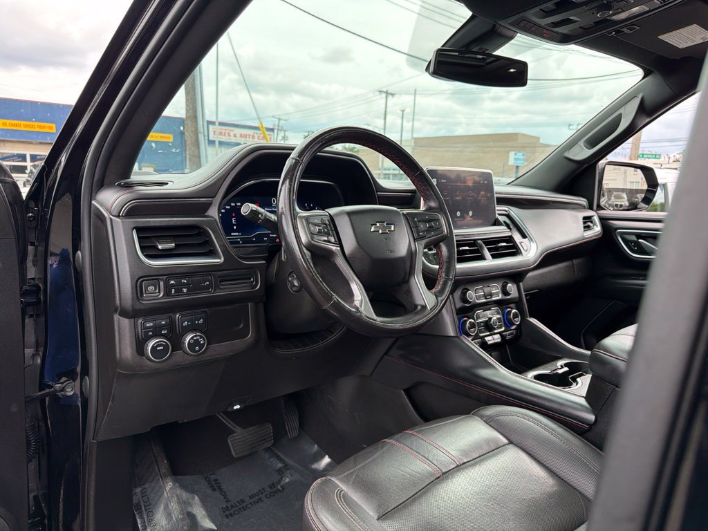Used 2022 Chevrolet Tahoe RST w/ Luxury Package AWD/4WD image 42