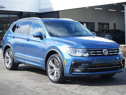 Used 2018 Volkswagen Tiguan SEL w/ R-Line Package