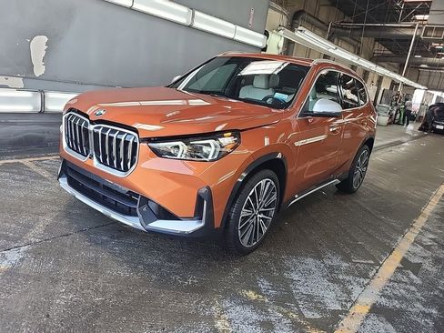Used 2024 BMW X1 xDrive28i AWD/4WD image 1