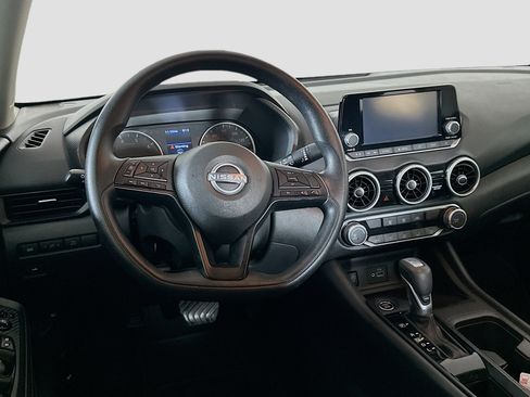 Used 2024 Nissan Sentra S FWD image 17