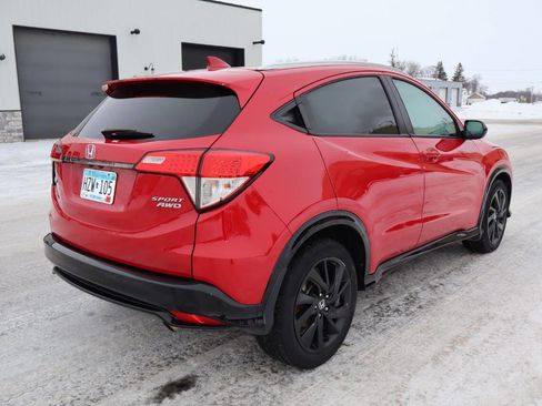 Used 2022 Honda HR-V Sport image 3