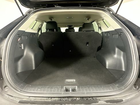 Used 2025 Kia Sportage LX image 28