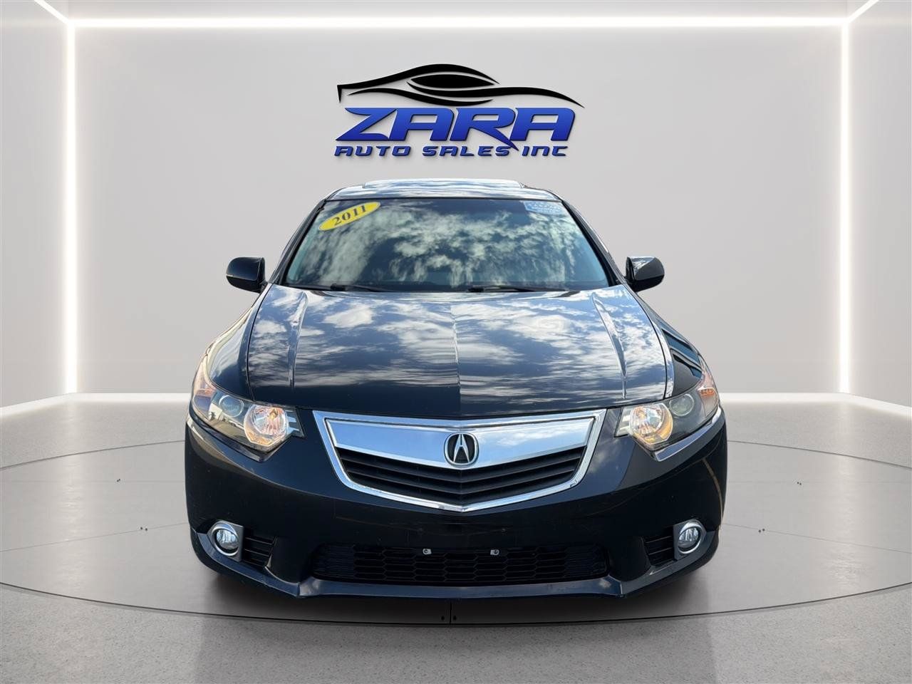Used 2011 Acura TSX Sedan FWD image 2