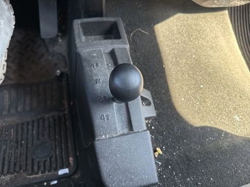 Used 2016 Chevrolet Silverado 1500 Custom w/ Custom Convenience Package image 18