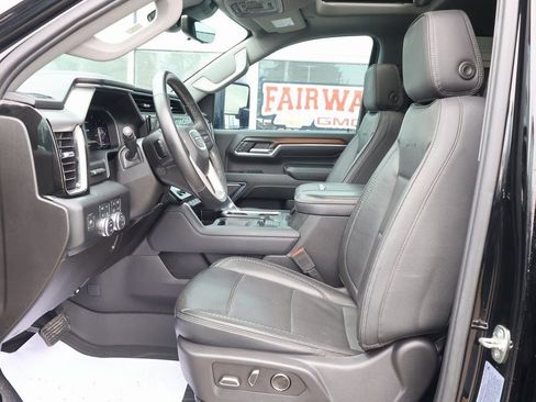 Certified 2024 GMC Sierra 3500 Denali w/ Denali Reserve Package AWD/4WD image 15