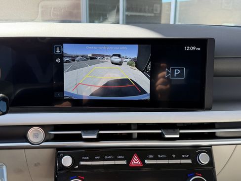 Used 2025 Hyundai Tucson Blue image 20