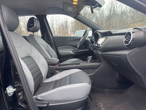 Certified 2024 Nissan Kicks SR w/ SR Premium Package image 15