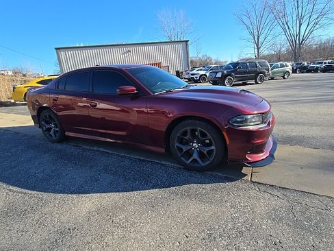 Used 2019 Dodge Charger GT image 10