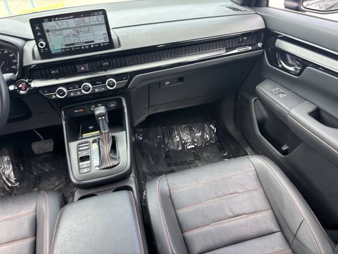 Used 2025 Honda CR-V Sport Touring image 14