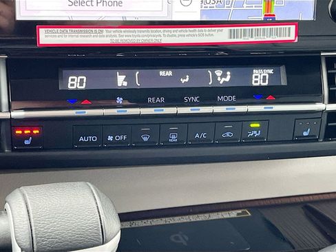 Used 2024 Toyota Sienna XLE w/ XLE Plus Package image 16