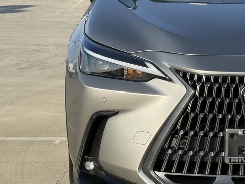 Certified 2026 Lexus NX 350 AWD w/ Accessory Package (2T) image 7