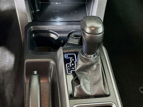 Certified 2023 Toyota Tacoma TRD Off-Road image 18