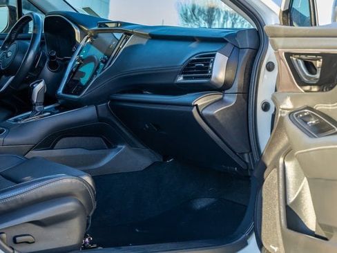 Used 2023 Subaru Outback Limited image 19