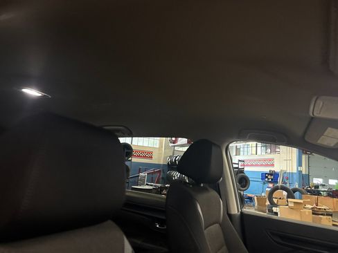 Used 2025 Honda CR-V LX image 18