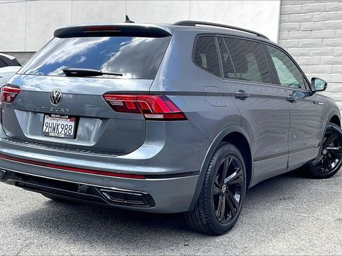 Certified 2023 Volkswagen Tiguan SE R-Line FWD image 13