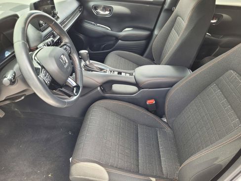 Used 2024 Honda HR-V Sport image 16