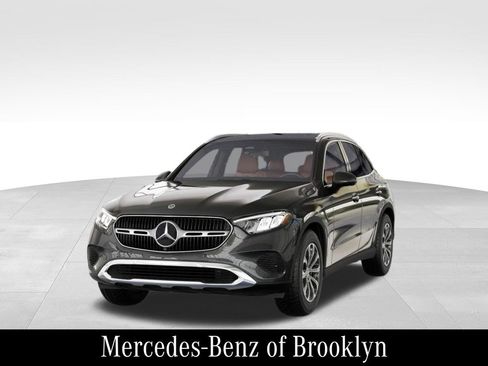 Used 2026 Mercedes-Benz GLC 300 4MATIC image 43