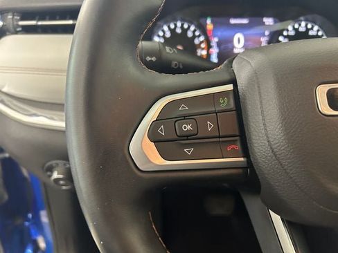 Used 2022 Jeep Compass Limited AWD/4WD image 16