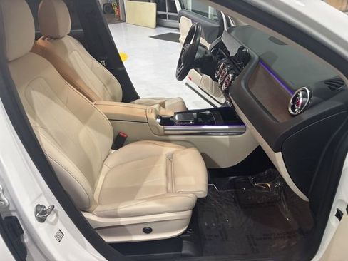 Used 2023 Mercedes-Benz GLA 250 GLA 250 image 36