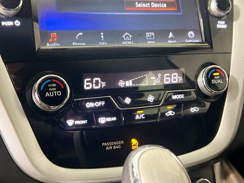 Used 2016 Nissan Murano SL w/ SL Technology Package FWD image 27