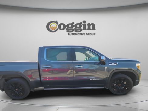 Used 2021 GMC Sierra 1500 Denali w/ Denali Ultimate Package image 11