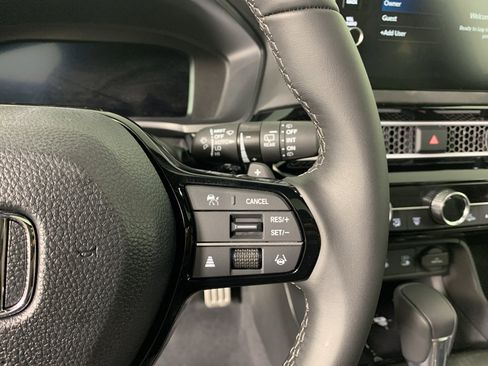 Used 2025 Honda Civic Sport Touring image 21