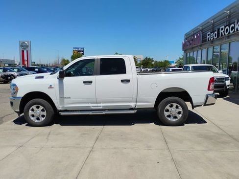 Used 2024 RAM 2500 Big Horn AWD/4WD image 11