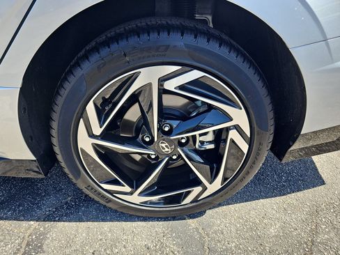 Certified 2026 Hyundai Sonata SEL FWD image 36