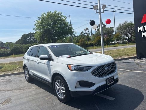 Used 2024 Ford Edge SEL image 1