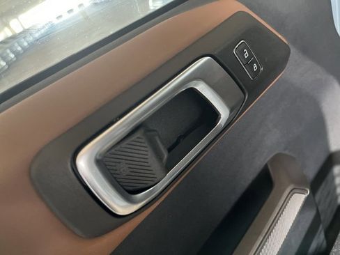 Used 2022 Ford Bronco Outer Banks w/ Sasquatch Package image 24