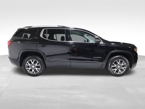Used 2023 GMC Acadia SLT w/ Preferred Package FWD image 5
