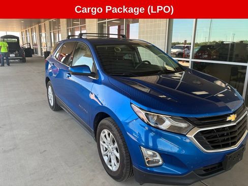 Used 2019 Chevrolet Equinox LT FWD image 2