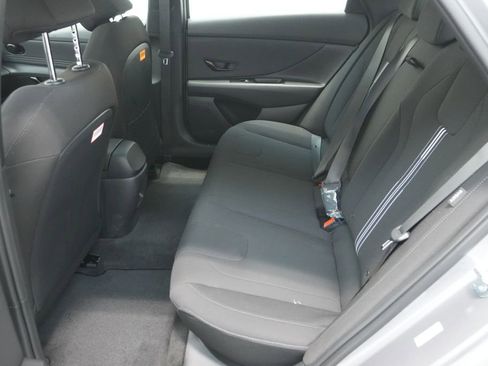 New 2026 Hyundai Elantra SEL Sport image 17