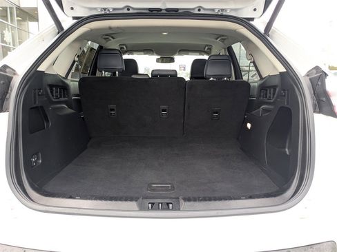 Used 2024 Ford Edge SEL w/ Sport Appearance Package image 12