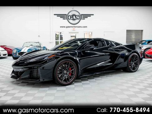 Used 2024 Chevrolet Corvette Z06 w/ Stealth Interior Trim Package RWD image 1