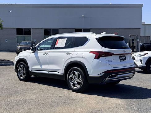 Used 2022 Hyundai Santa Fe SEL FWD image 4
