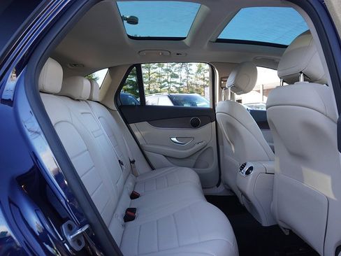 Used 2022 Mercedes-Benz GLC 300 GLC 300 image 39